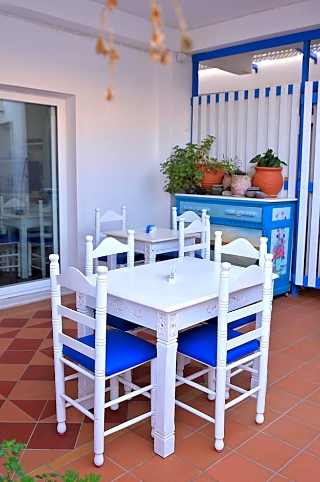 Cyclades Hotel