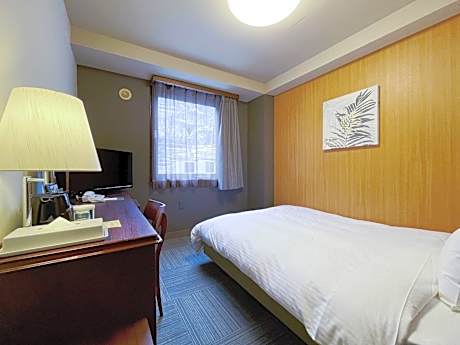 Double Room with Small Double Bed - Non-Smoking - No Daily Cleaning