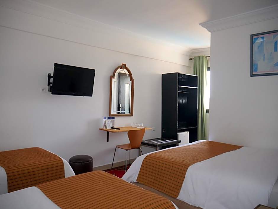 Rose Valley Hotel