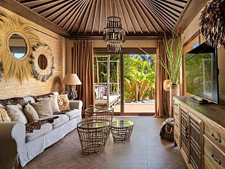 2 Bedroom Lagoon Villa