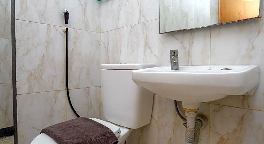 RedDoorz @ Hotel Artama Pandanaran Semarang