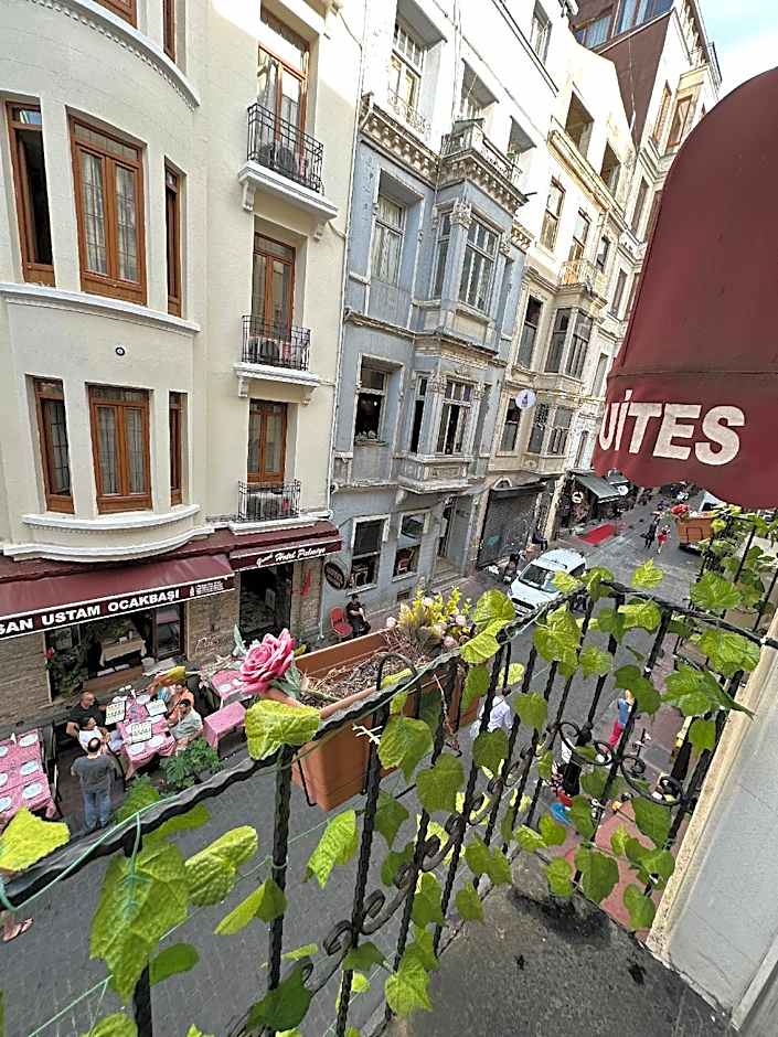 Taksim Istiklal Suites