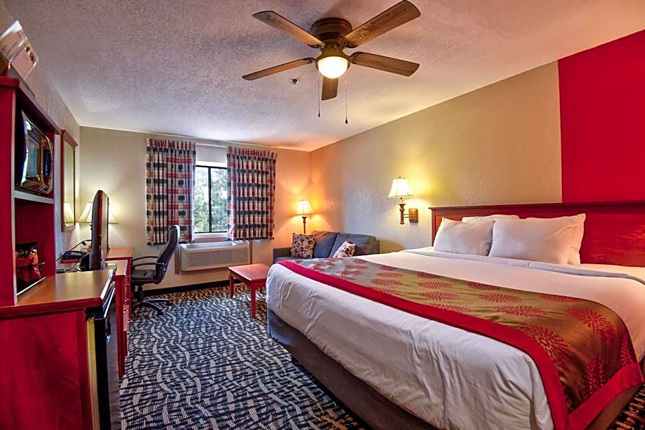 Ramada by Wyndham Oklahoma City Airport North