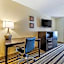 Comfort Inn & Suites Triadelphia - Wheeling