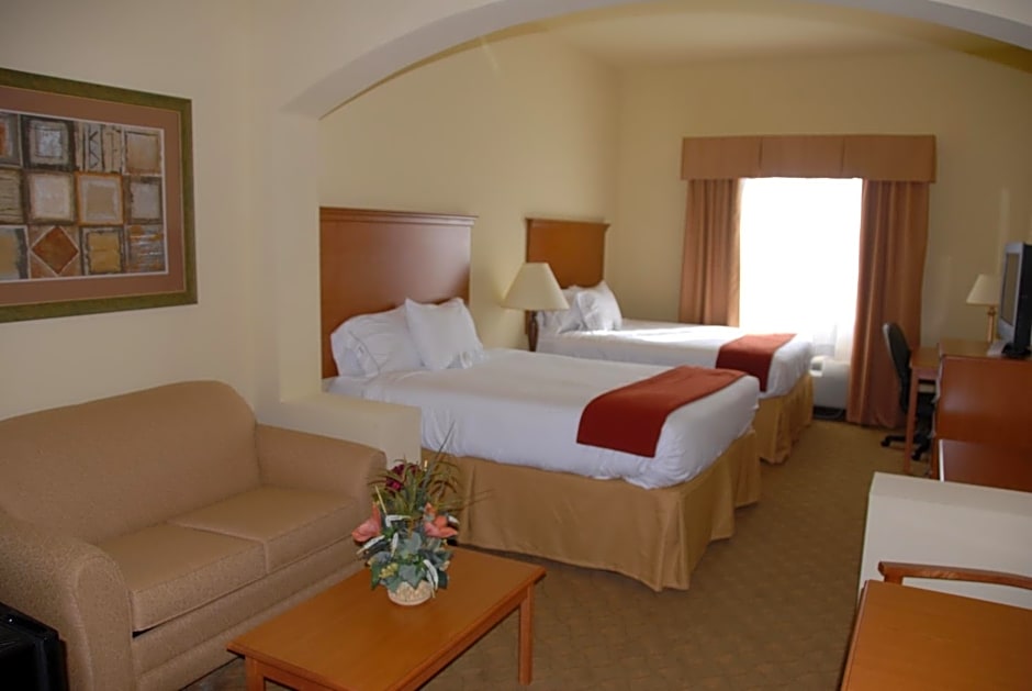 Holiday Inn Express Hotel & Suites Zapata By IHG