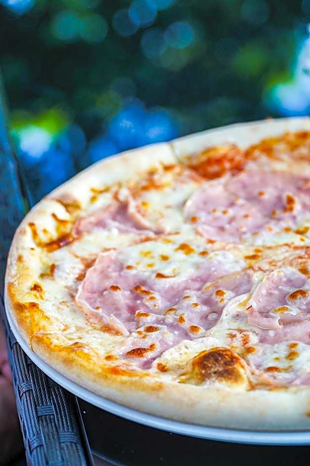 Hotel & MedSpa Siret