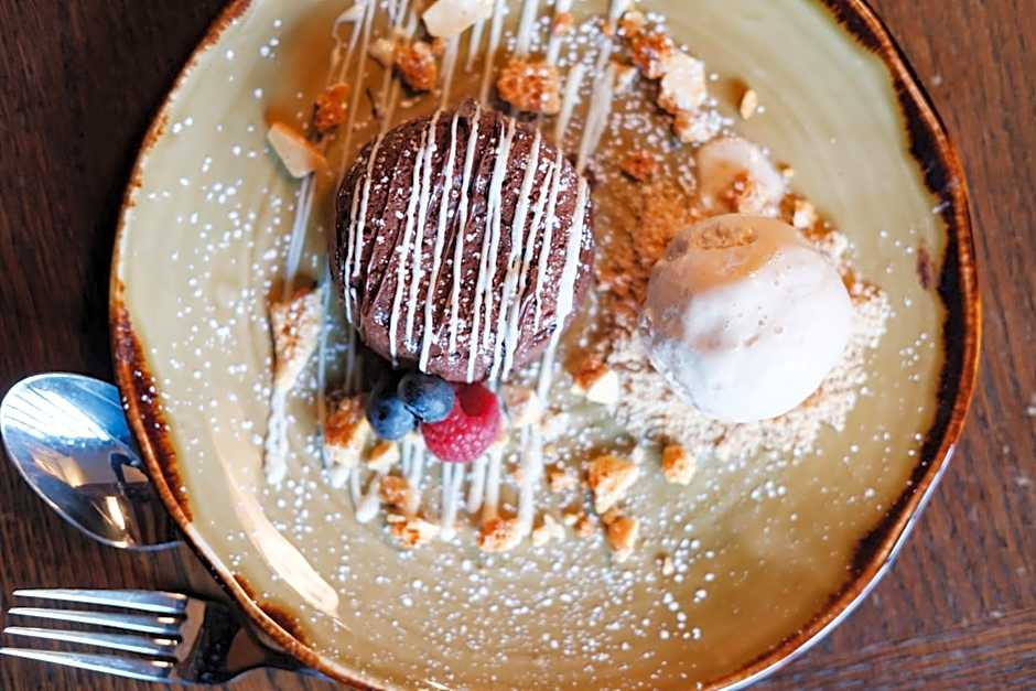 The White Swan Hotel