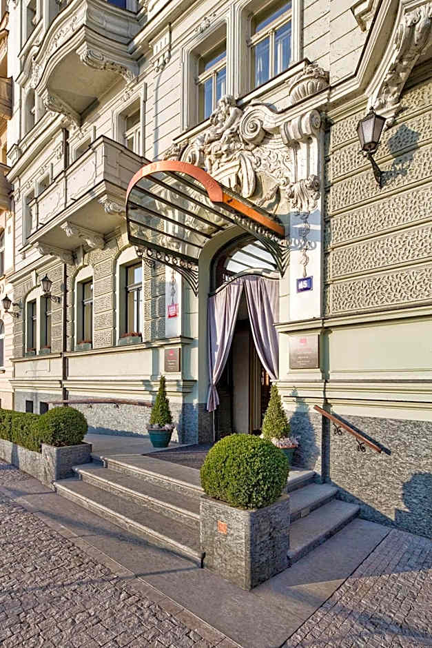 Mamaison Hotel Riverside Prague