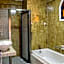 Hotel Bucaneros