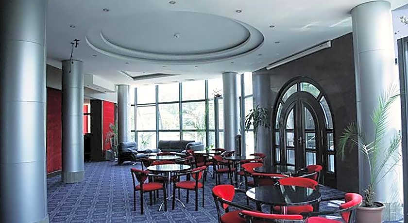 Ararat Hotel