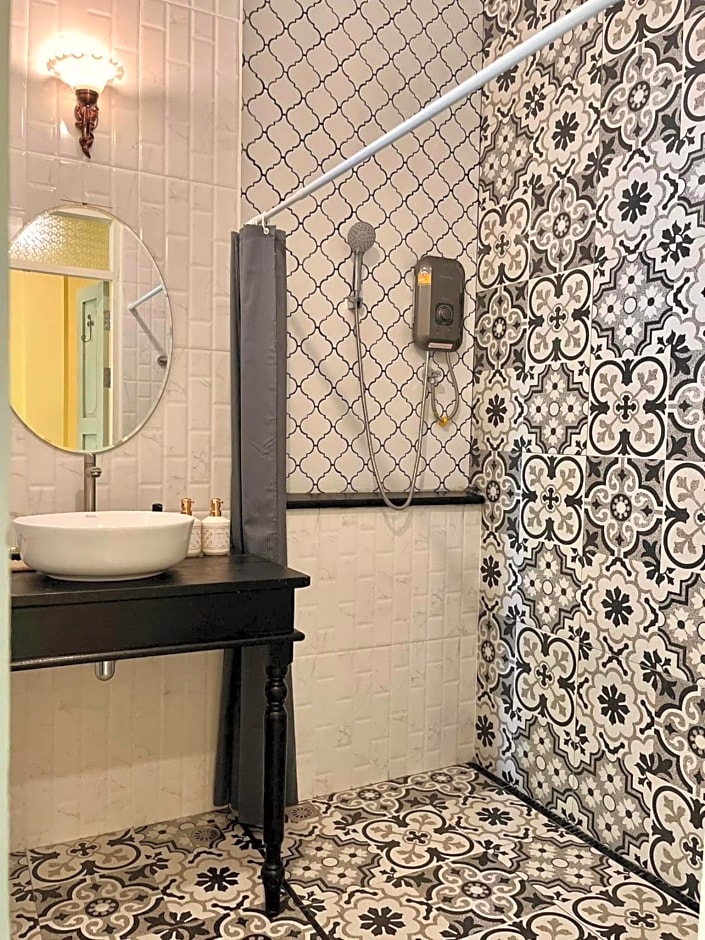 Bhirom at Baan Thongjaya