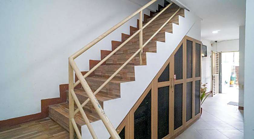 KoolKost near Mangga Besar Station