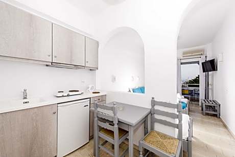 Apartment (2 Adults)
