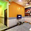 Bedweiser Backpackers Hostel