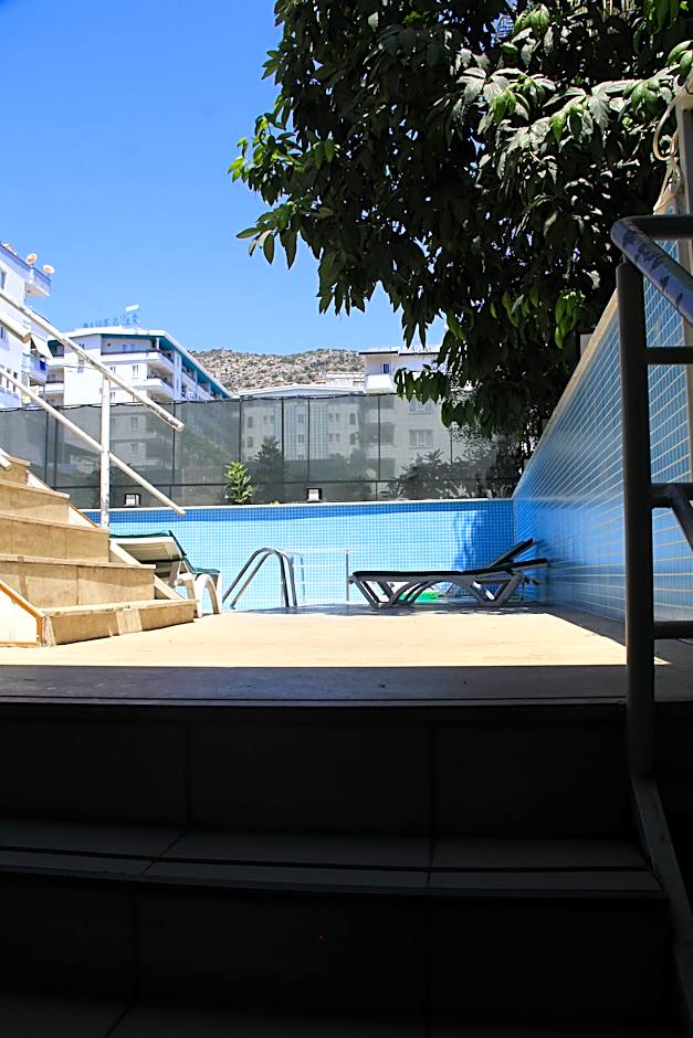 Cleopatra City Hotel