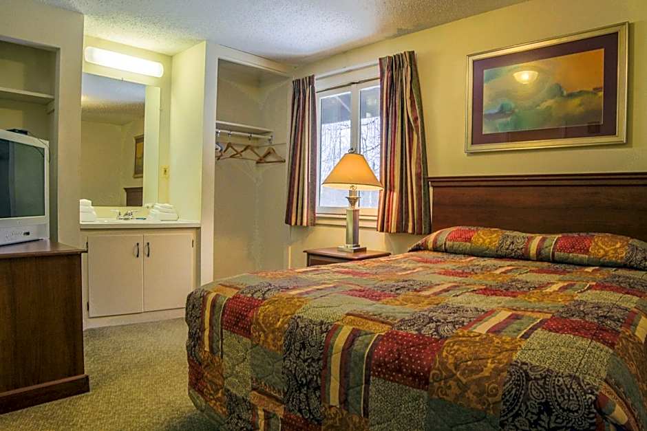 The Upper Pass Lodge