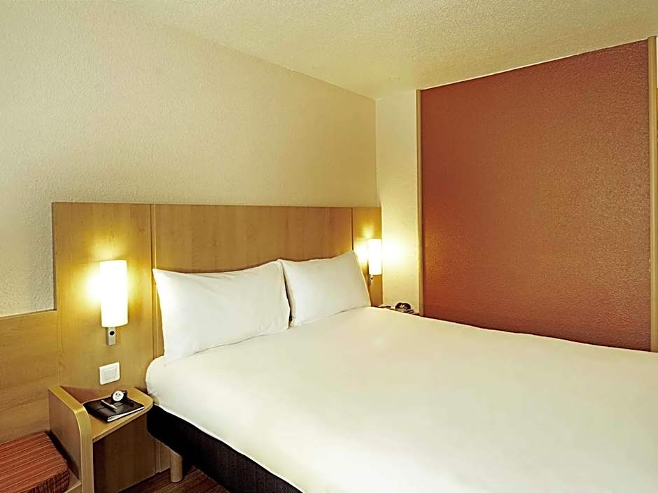 ibis Rambouillet