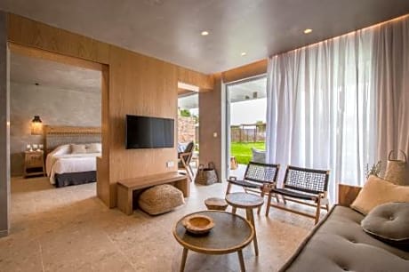 Beach Front Bungalow Suite