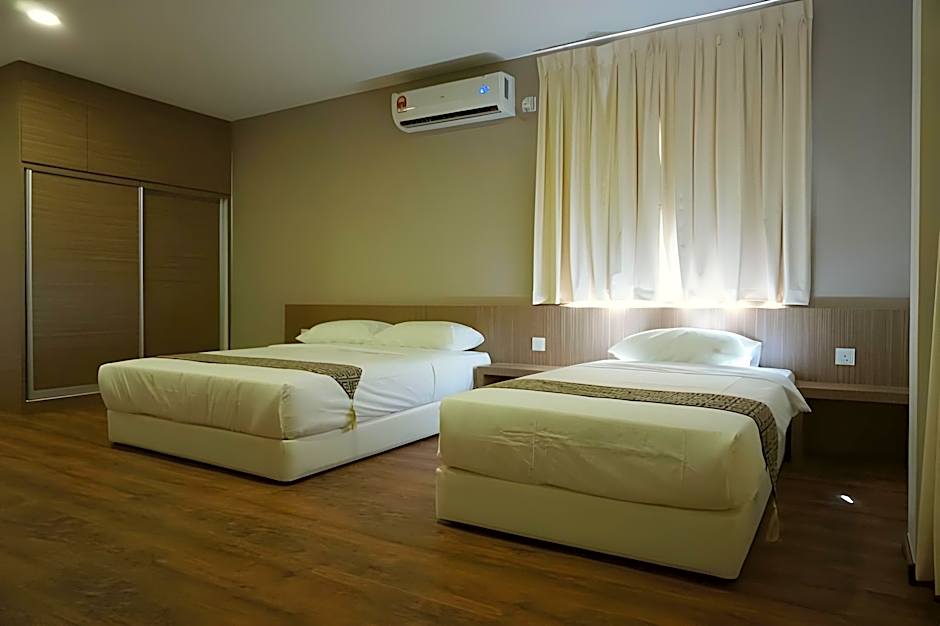 Photo 1 of 10 of Suite