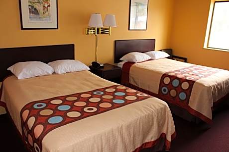 Double Room with Two Double Beds - Non-Smoking