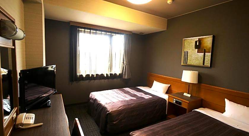 Hotel Route Inn Nakatsugawa Inter