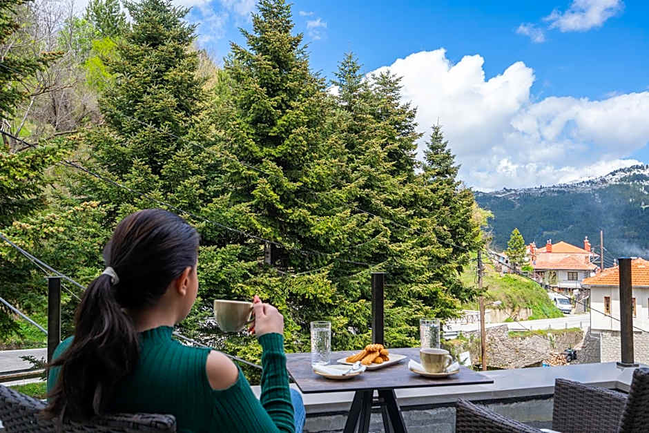 FLOARA DI MUNTE Forest Luxury Suites