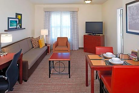 One-Bedroom Suite with Sofa Bed