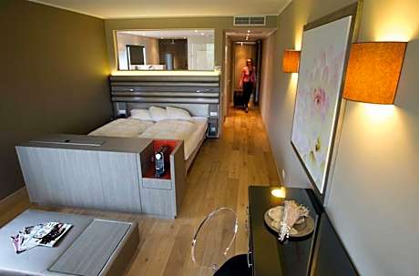 Double Room with Spa Bath and Balcony