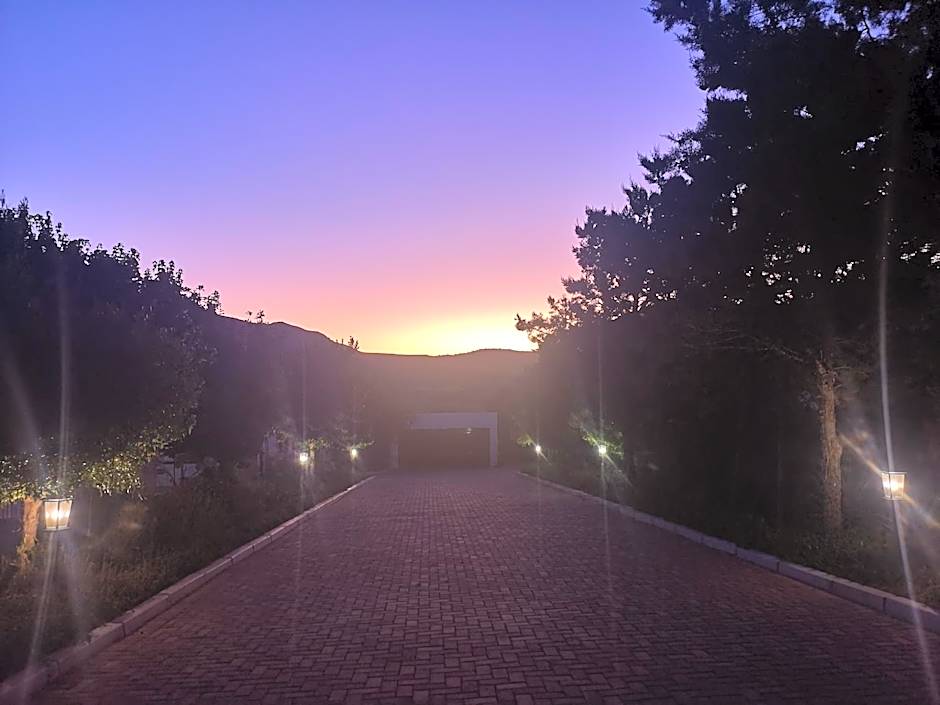 Valley View Eco Country Estate - Paradise in the Winelands