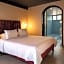 Casa Nada Hotel