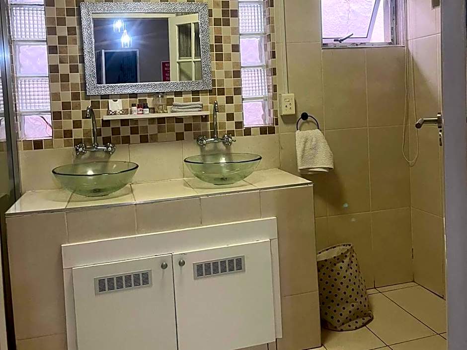 Muco Guest House
