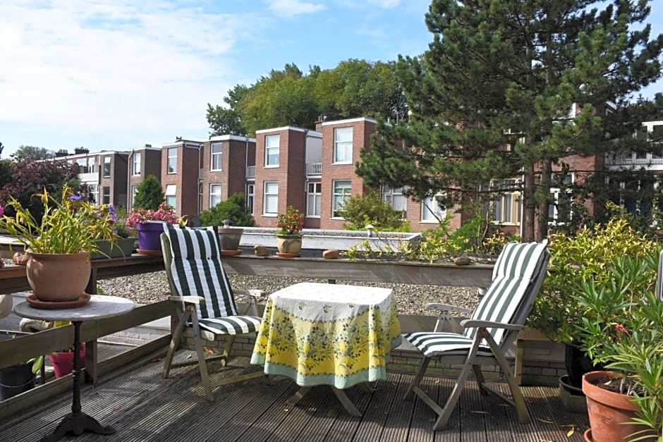 Bed & Breakfast Leonie – The Hague, WV
