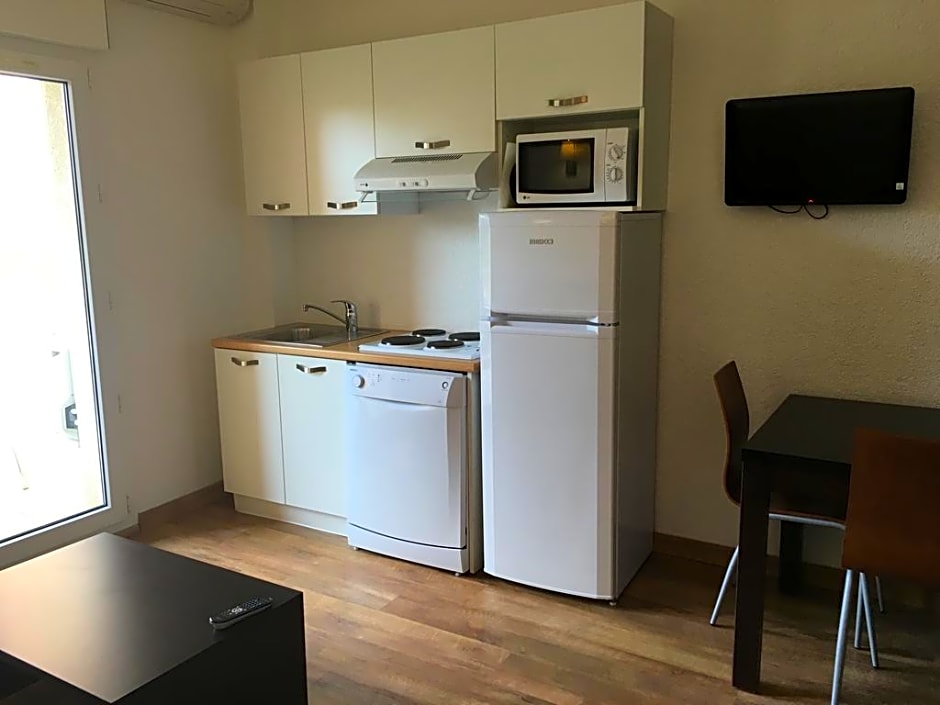 Adonis Saint Florent