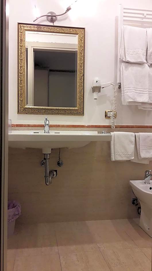 Hotel Quadrifoglio by Mancini