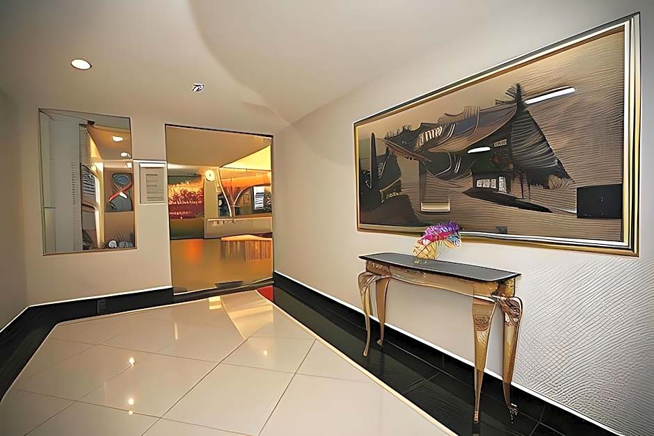 Ritz Garden Hotel