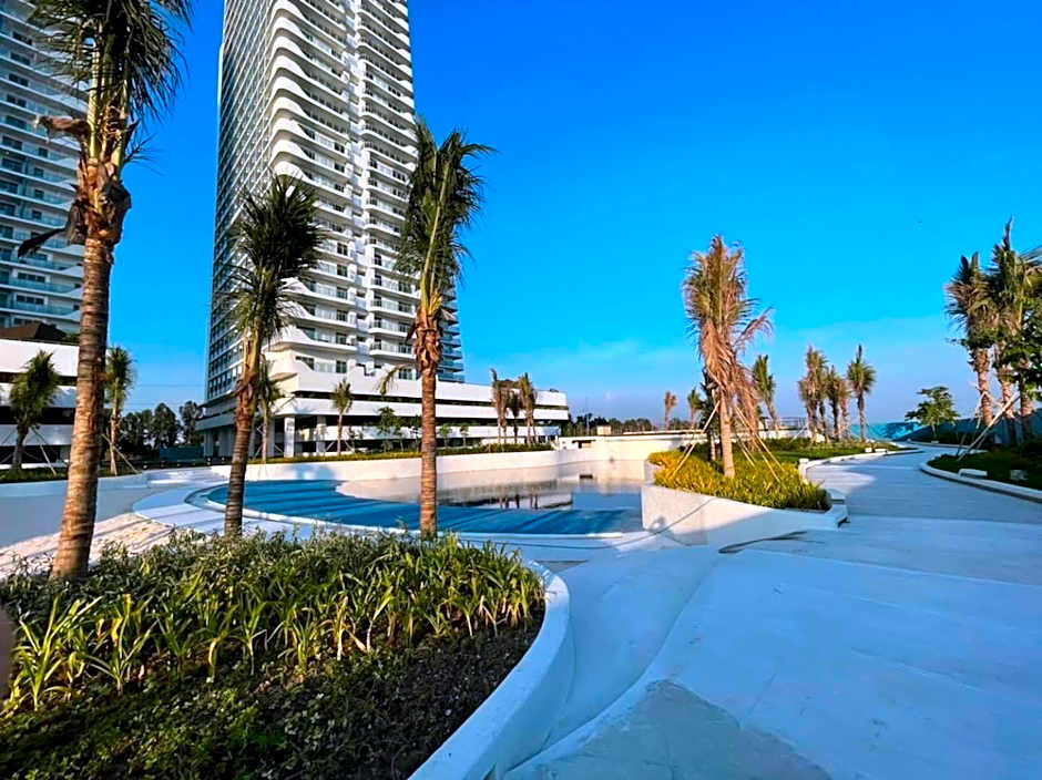 Real Serene Suite by AZURE NORTH