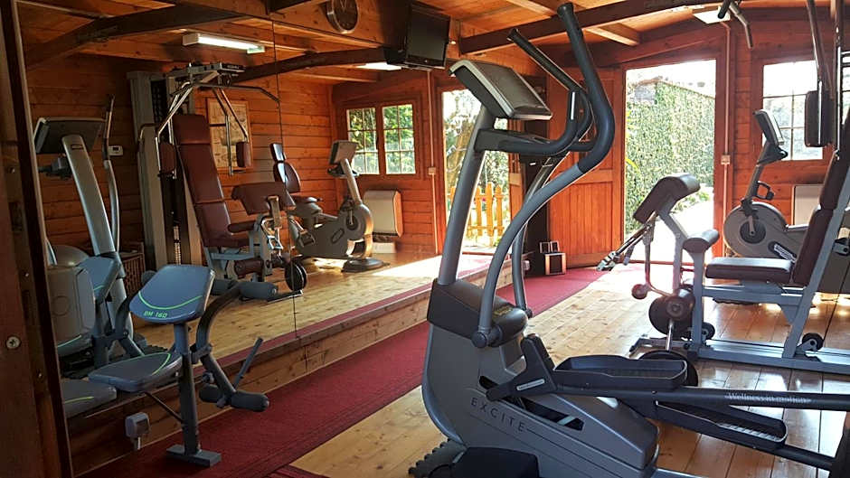 Aurelia Garden Gold B&B