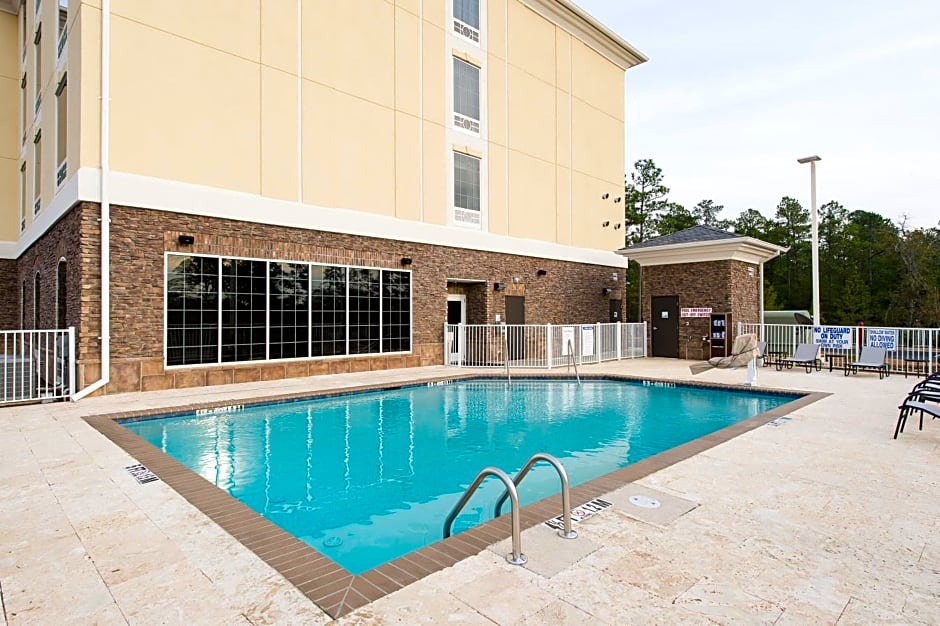 Holiday Inn Express & Suites Aiken, an IHG Hotel