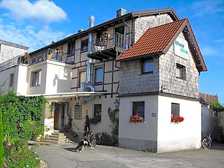 Hotel-Pension-Waldblick