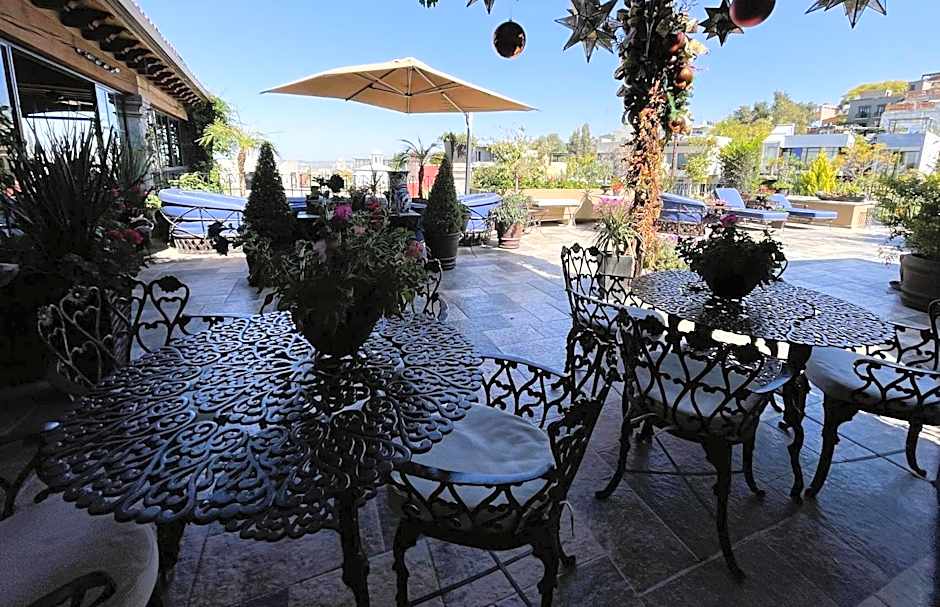 Casa Grande Luxury Boutique Hotel