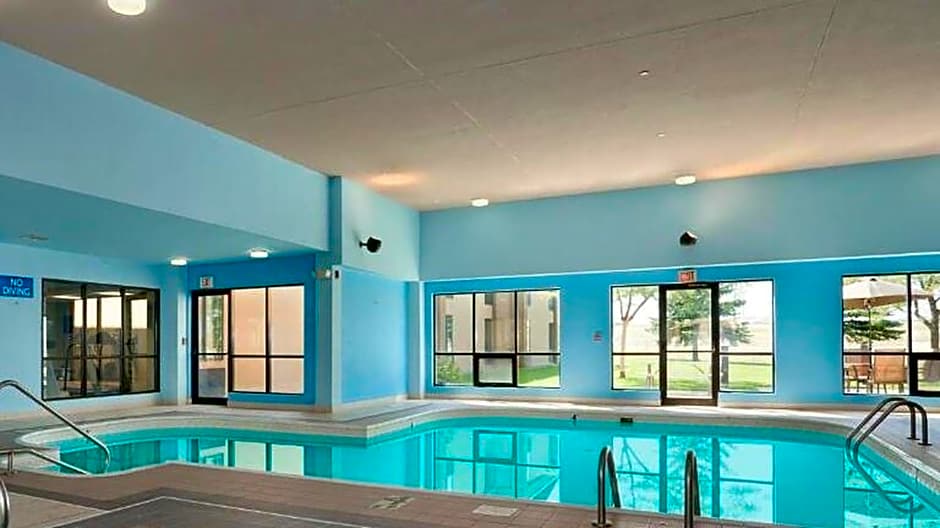 Days Inn by Wyndham Fargo/West Acres