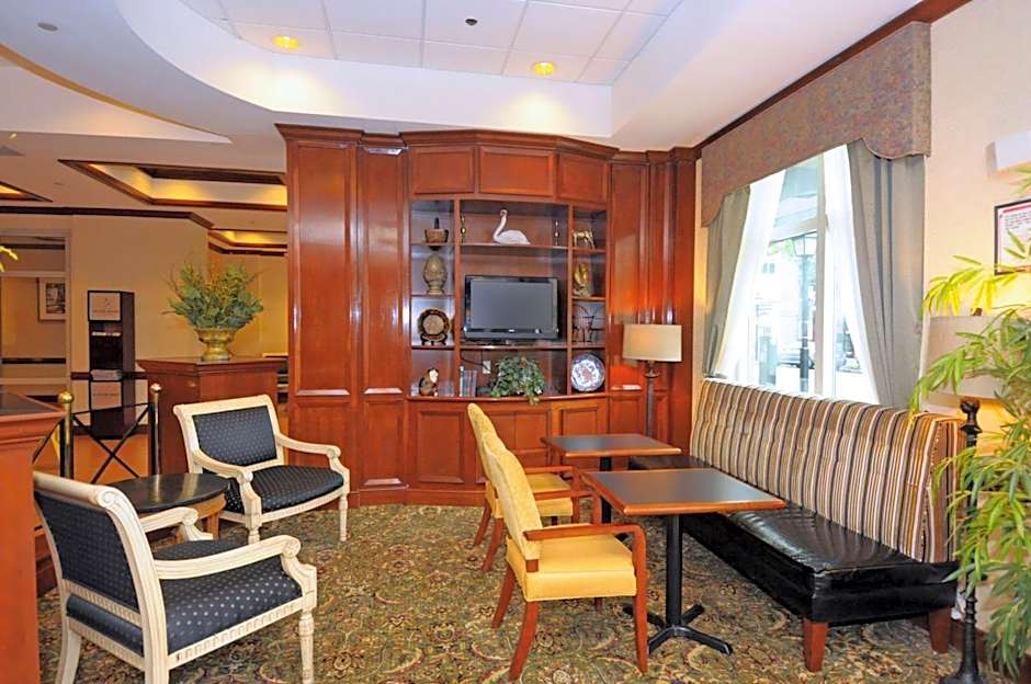 Hampton Inn By Hilton Alexandria-Old Town/King St. Metro