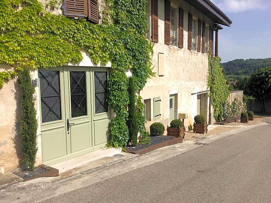 Clos de Mont July, architecture XVIIIe au cœur de la nature