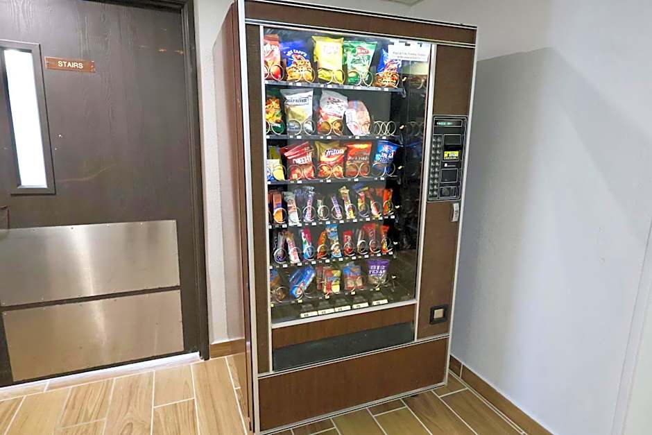 Days Inn by Wyndham Jackson