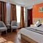 GreenTree Inn Jieyang North Linjiang Road Express Hotel