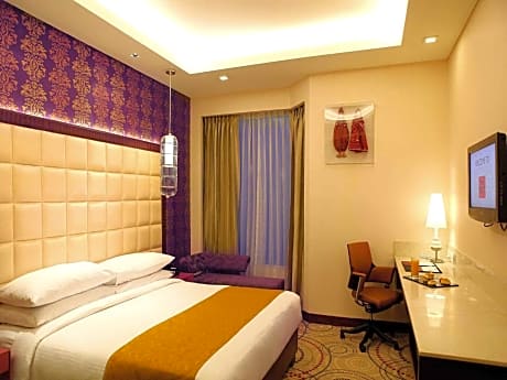 Club Double or Twin Room with Breakfast and Dinner, 20% off on food & soft beverages 