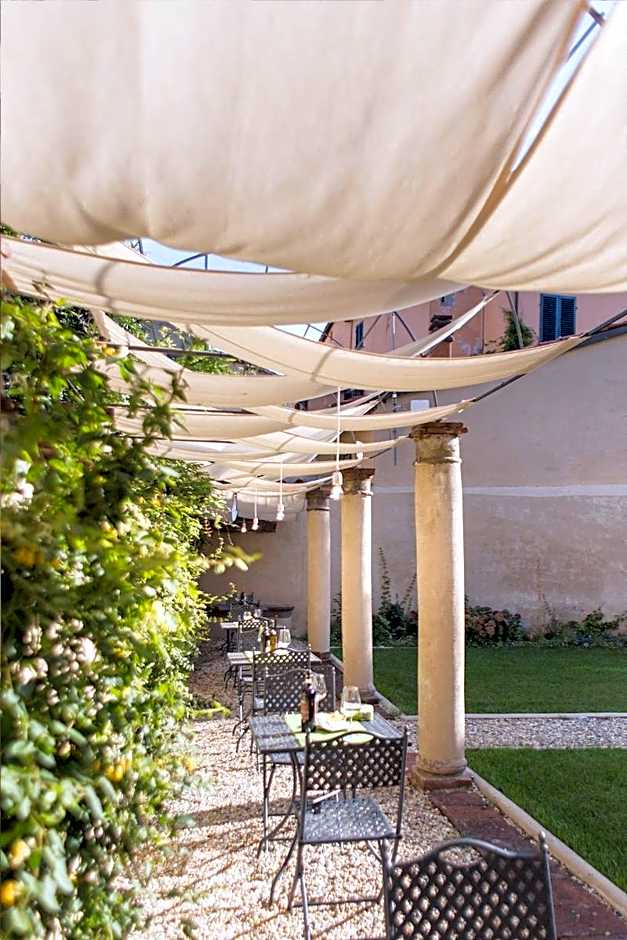 LUCUS Exclusive B&B