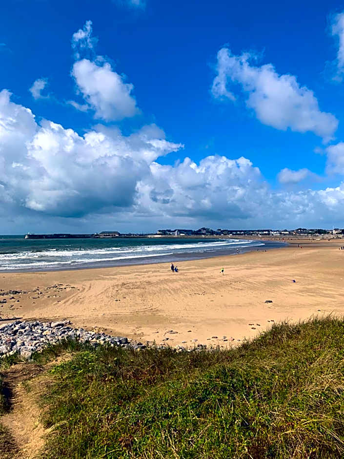 Phoenix caravan hire, Trecco bay