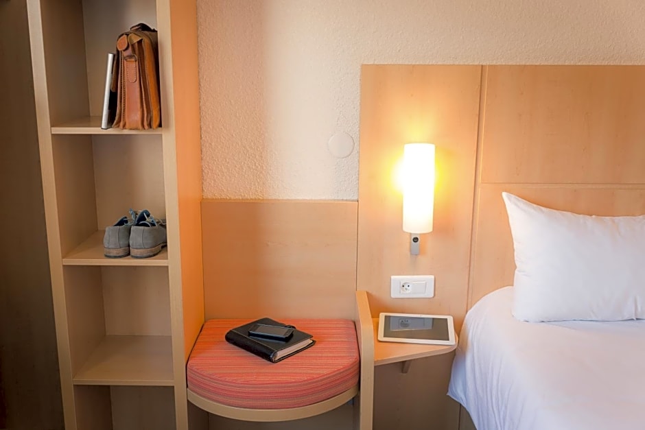 ibis Grenoble Gare