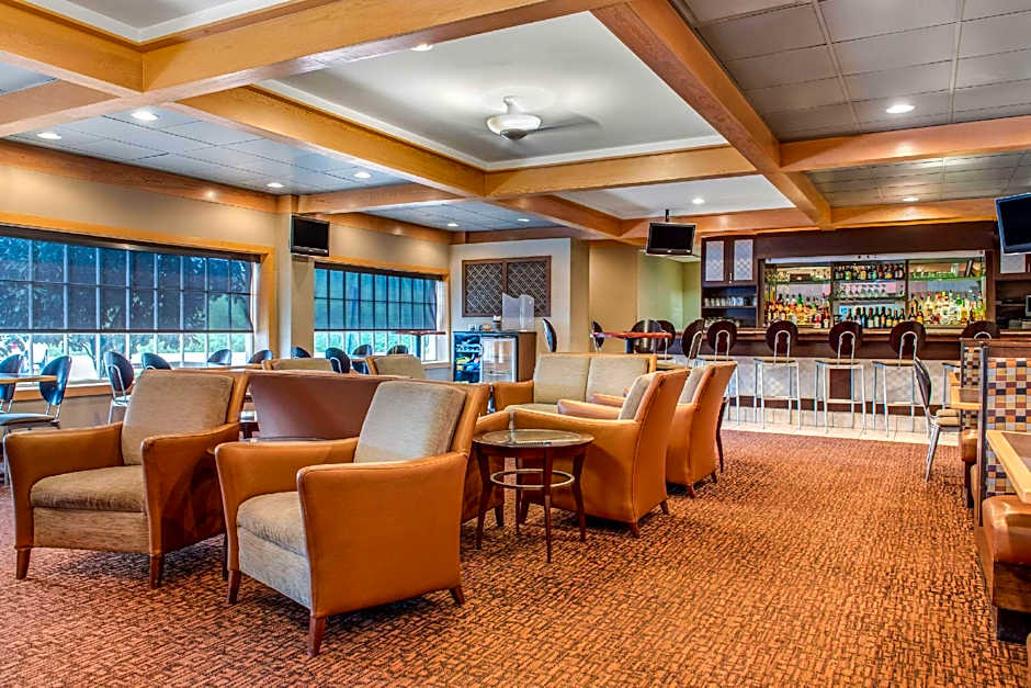 Quality Hotel Conference Center Cincinnati Blue Ash